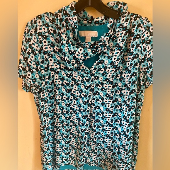 Michael Kors Skirt and Top including White Leather Belt - Picture 14 of 17